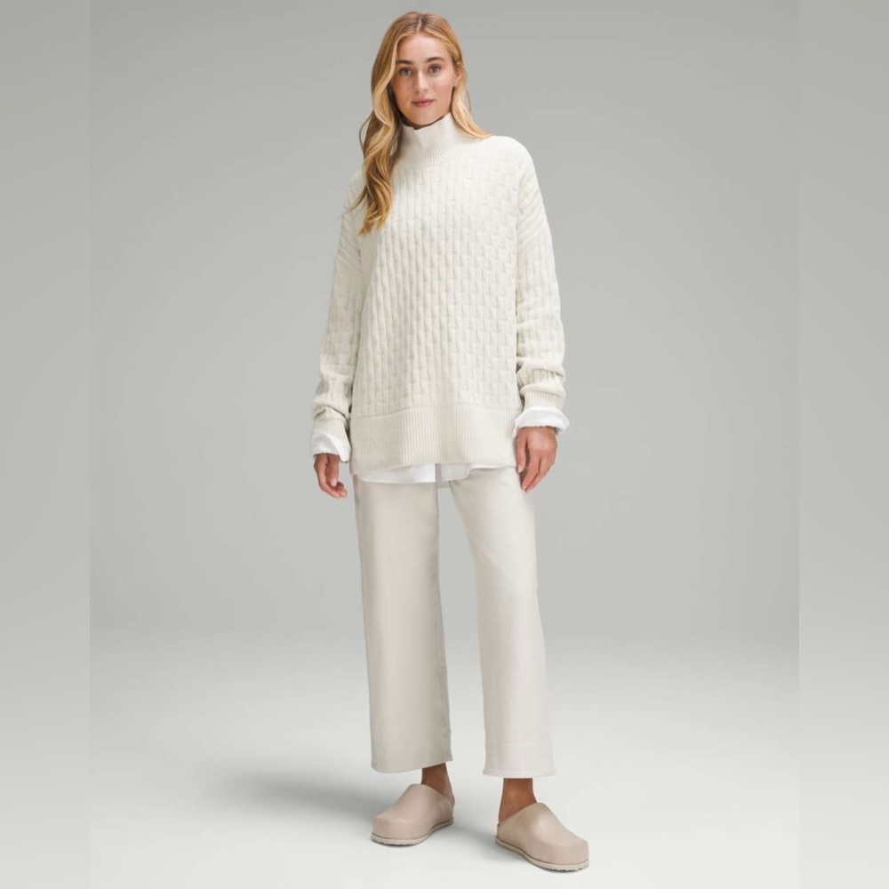 NWT Lululemon Cable Knit Relaxed Fit Sweater in Bone - Picture 2 of 15